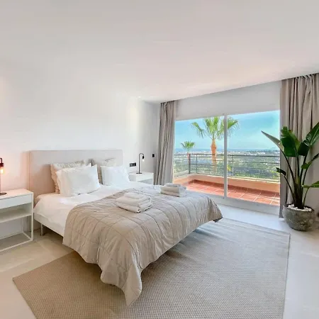 Heated Rooftop Pool Penthouse Views Magna Lejlighed Marbella