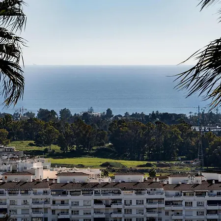 Heated Rooftop Pool Penthouse Views Magna